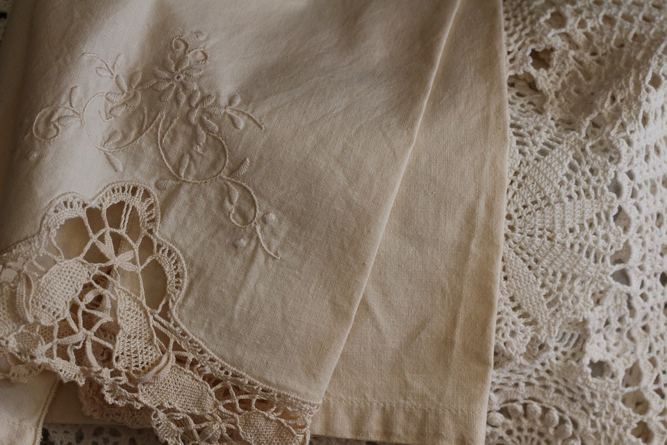 lace-721582_960_720