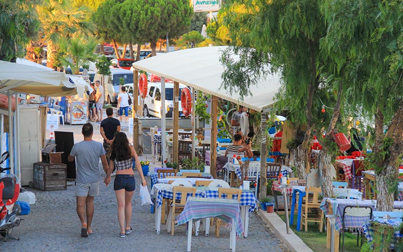 alacati-yemek