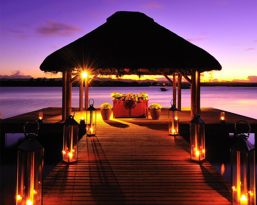 one-and-only-le-saint-geran-weddings-wedding-pavilion