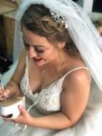 Hatice MakeUp Hair Studio Gelin Saçı ve Makyajı Fiyatları Karşıyaka İzmir