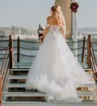 Melek Özyenilmez Gelinlik Fiyatları Konak İzmir