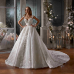 White House Moda Evi Gelinlik ve Moda Evleri Fiyatları Bakırköy İstanbul